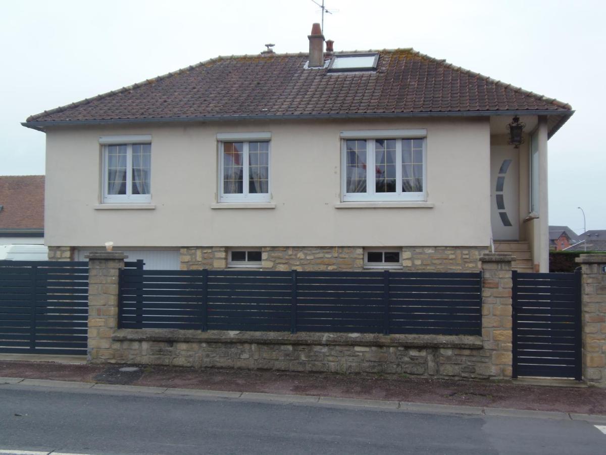 Maison De Vacances Grandcamp-Maisy Exterior photo